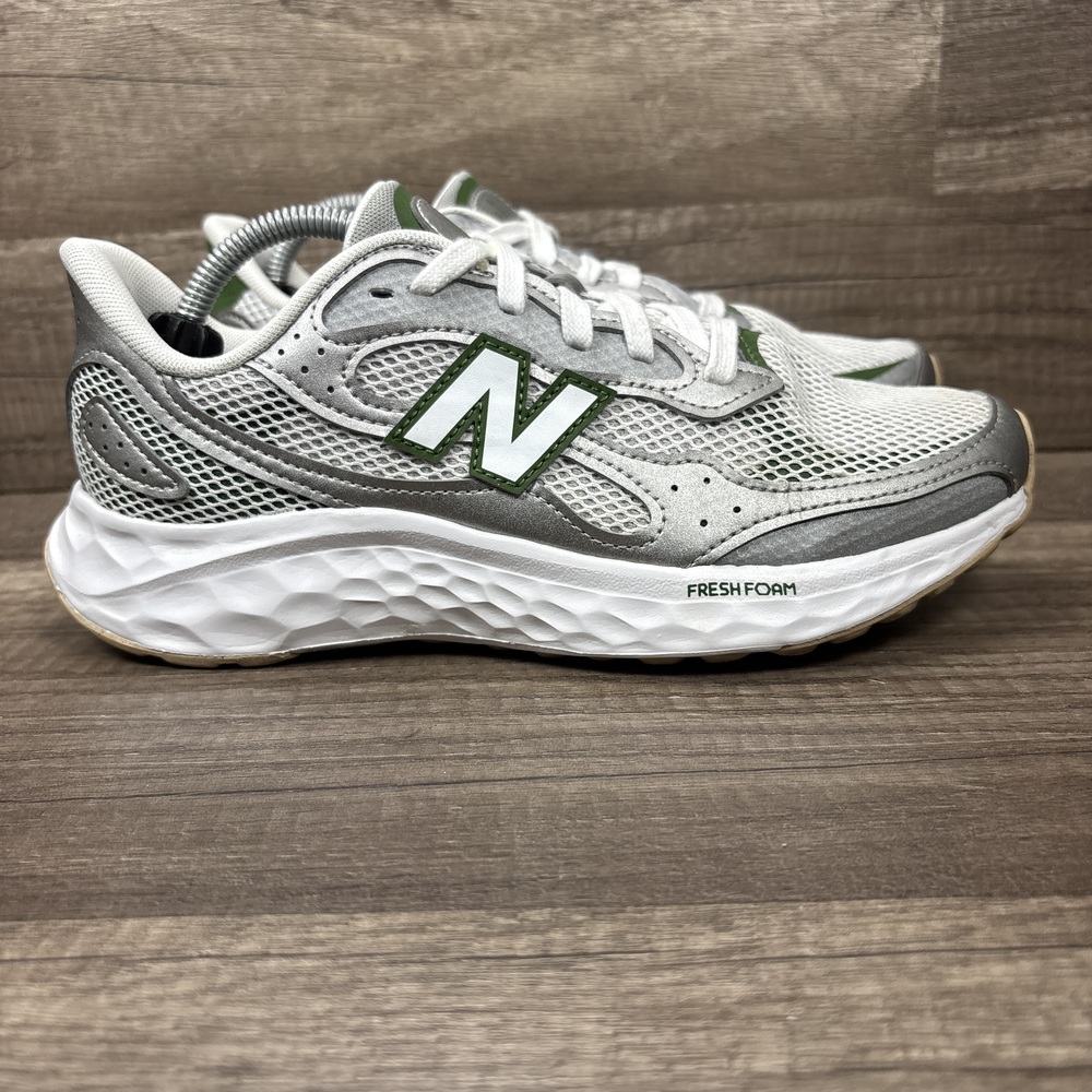 New Balance Fresh Foam Arishi v4 Gray Green Womens US Size 8 WARISTA4 Sneakers